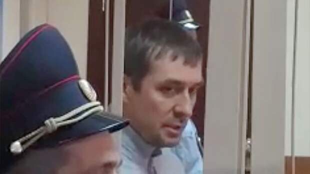 В суде сообщили об аресте отца полковника Захарченко