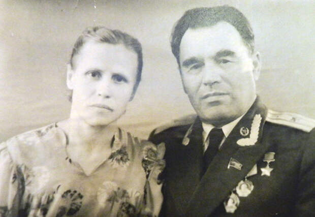 Петр Гаврилов с женой