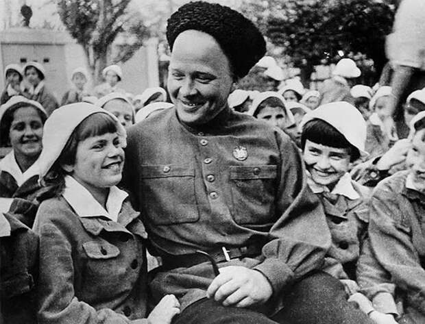 Гайдар и дети
