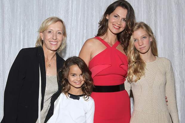 Навратилова и Лемигова с детьми, tennisworldusa.org