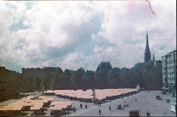 1938 ПлощадЬ Красного Колодца. Lankinen Jalmari