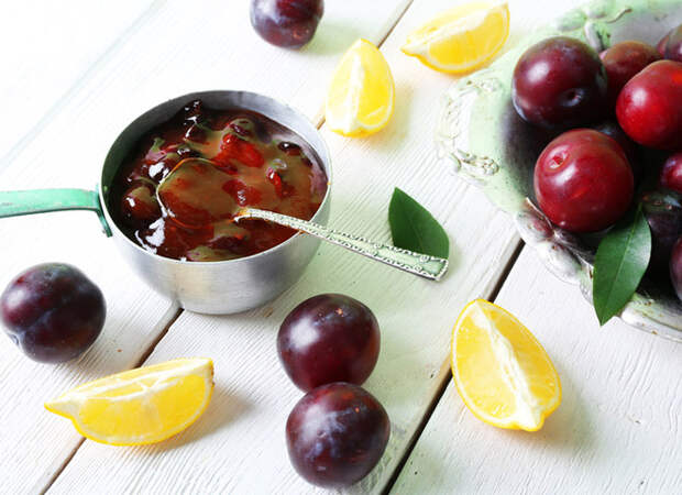 Сливовое варенье: как вкусно заготовить сливы на зиму