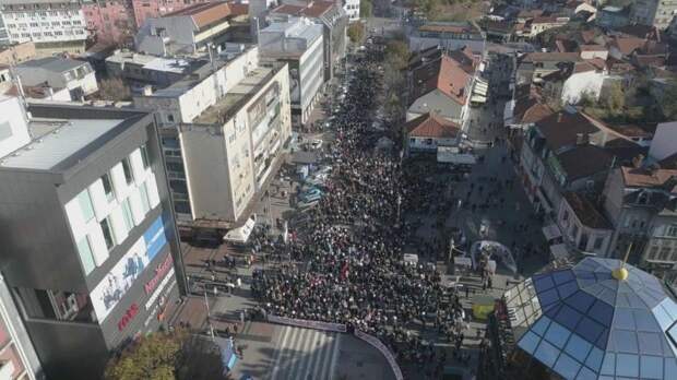 Жители Сербии вышли на Антимайдан