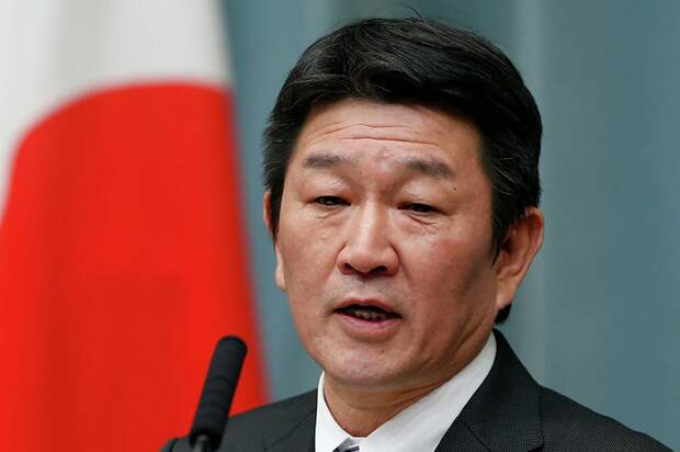 Министр иностранных дел Японии Тосимицу Мотэги.png