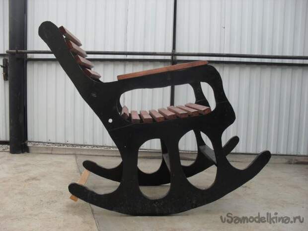 Кресло-качалка для дачи
