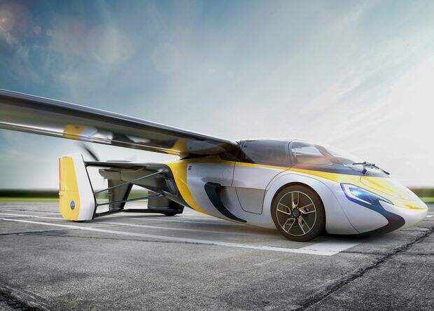 Коммерческую версию летающей машины AeroMobil покажут в Монако