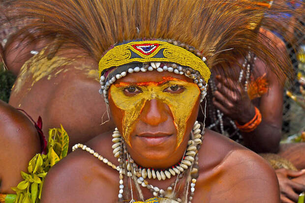10101 Папуасы из Новой Гвинеи