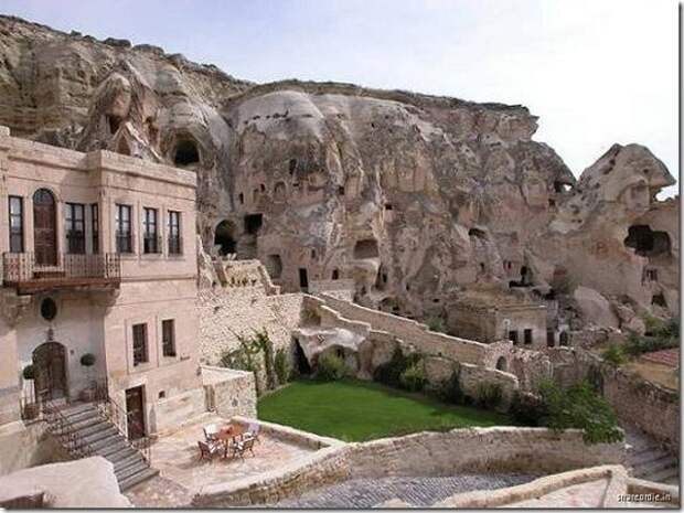 001_cappadocia_caves
