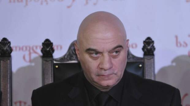 Президента Всемирного конгресса народов Грузии задержали в СПб по делу о 500 килограммах рублей