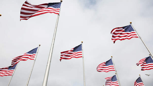 США призвали американцев покинуть более десятка стран на Ближнем Востоке