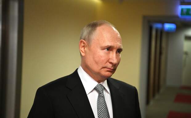 Путин: РФ не бряцает ядерным оружием