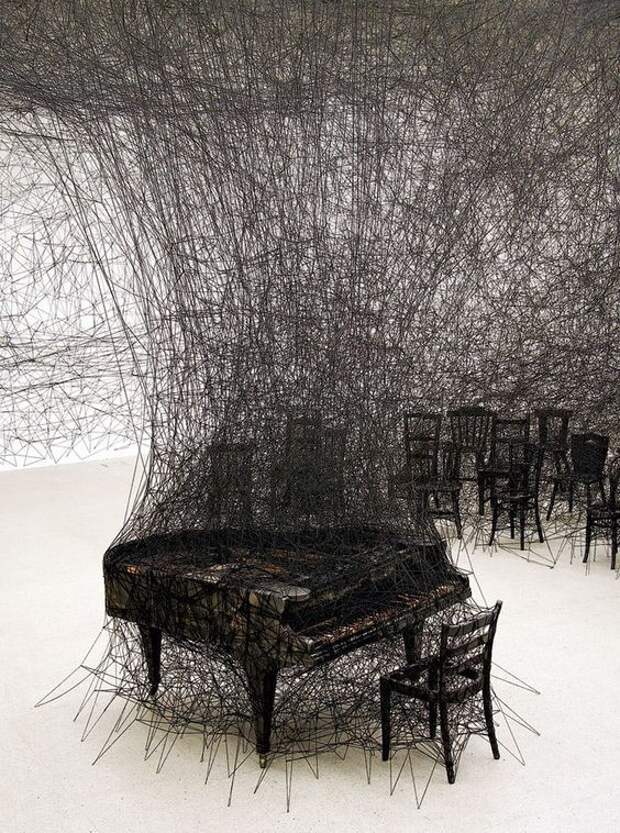 Chiharu Shiota интересно, искусство, нитки