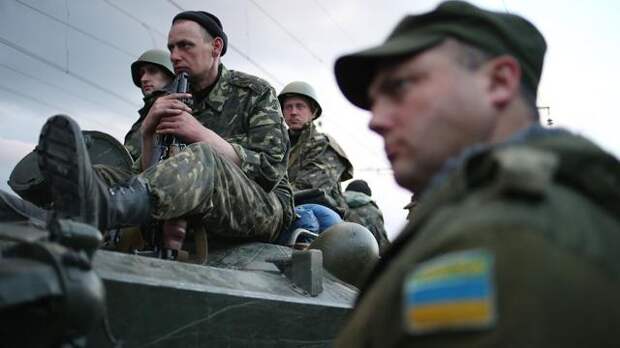 Киев выводит добровольцев, чтобы не допустить бойни с ВСУ