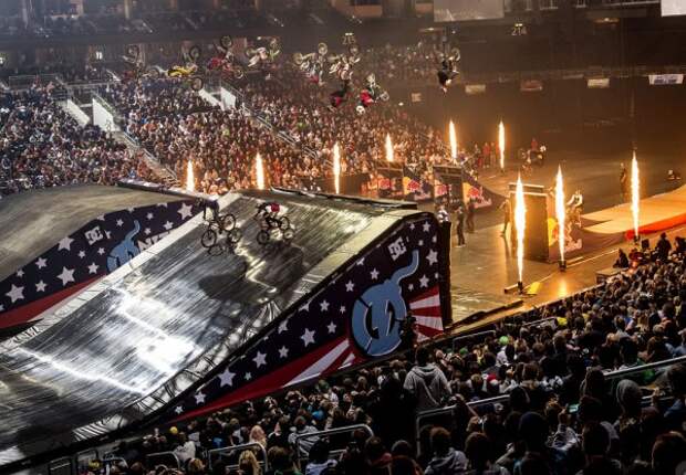 Реактивные клоуны летят — Nitro Circus Live Show - Фото 11