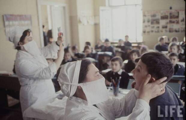 Как выглядела бесплатная медицина в Советском Союзе СССР, врач, медицина
