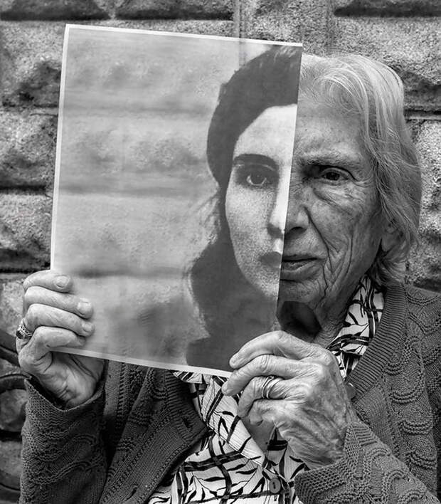 91-летняя бабушка в серии сюрреалистических снимков 91-летняя бабушка в серии сюрреалистических снимков