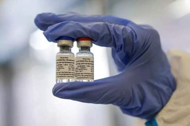 Индия зарегистрирует российскую вакцину "Спутник V" в ближайшие две недели