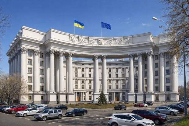 Время выбирать: надо ли спокойно смотреть на евроинтеграцию Украины