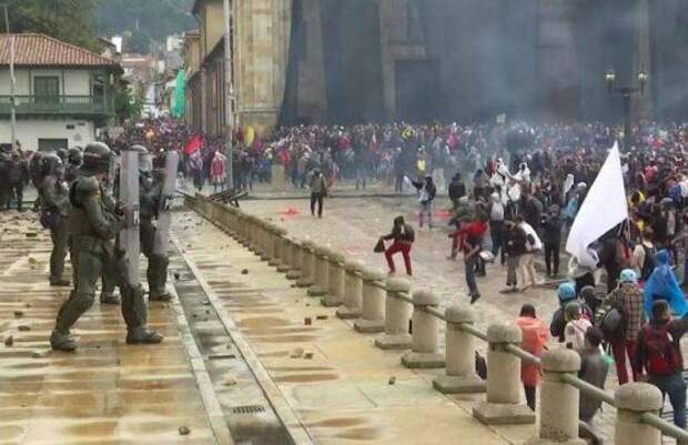 колумбия настоящий народный протест выглядит так