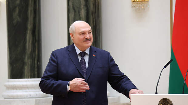 Лукашенко получил в подарок казан и рассказал об уроках готовки плова от Рахмона