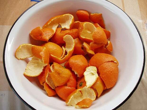 Не выбрасывайте мандариновые корки