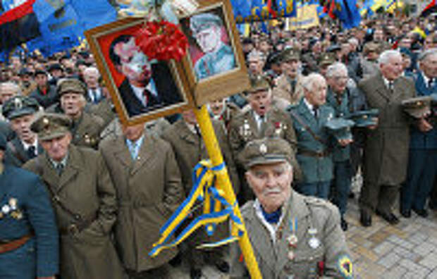Марш за маршем: какое чествование УПА* в Киеве было первым, а какое — самым громким