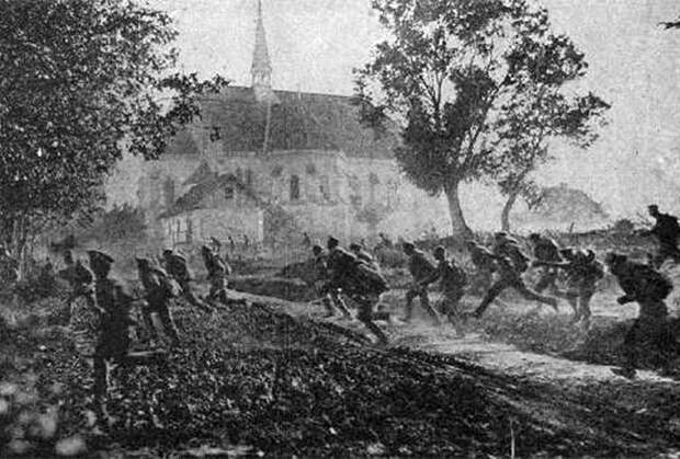 Российские солдаты бегут под натиском немецких войск, Первая мировая война