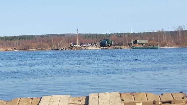 паром в деревне. паромная переправа 19 век. мельдино канал имени москвы дубна. панозеро паром. паромная переправа мельдино.