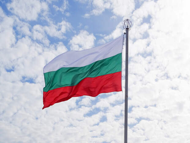 Болгария начала выдавать гражданам России шенгенские визы