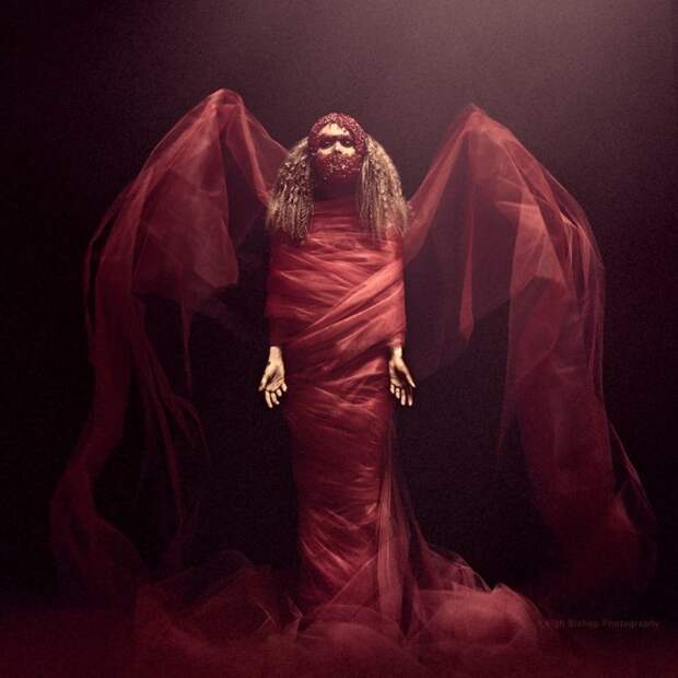 Деятель Жизни. Автор: Leigh Eros.