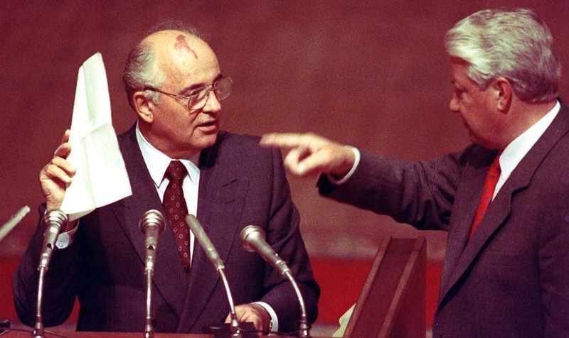 GORBACHEV YELTSIN GORBACHEV YELTSIN