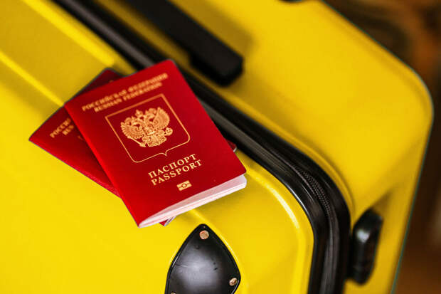 Туристка из России не могла выйти из номера гостиницы из-за отмены рейса в Дубае