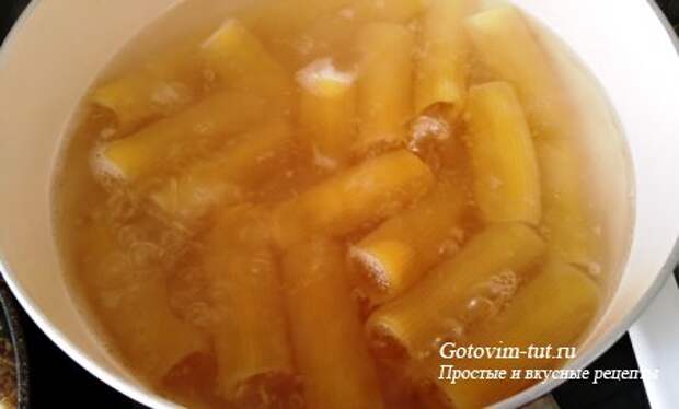 Фаршированные макароны трубочки