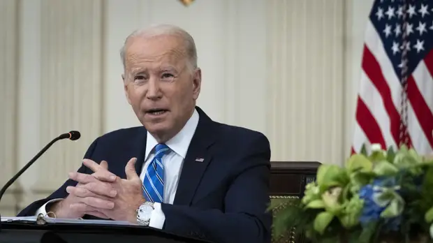 Bloomberg: администрация Байдена обсудила с крупнейшими банками США санкции против России