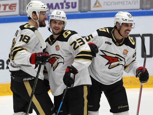 «Авангард» обыграл «Ак Барс» и выбил казанцев из плей-офф