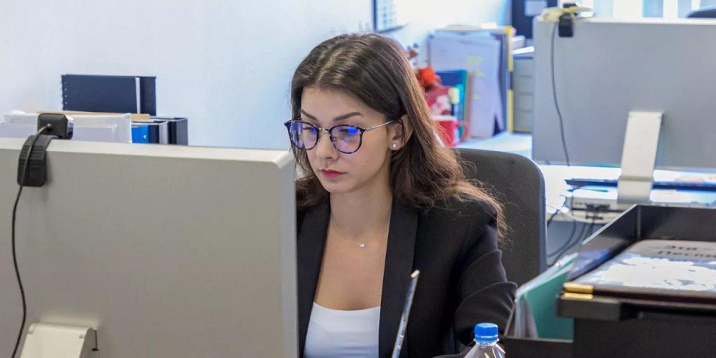 Для московских выпускников стартуют стажировки в учреждениях соцсферы. Фото: mos.ru