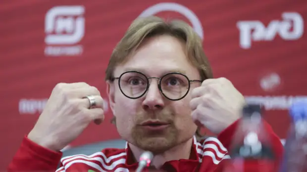 Карпин — о попадании в стыковые матчи: чем быстрее выйдем на ЧМ, тем лучше