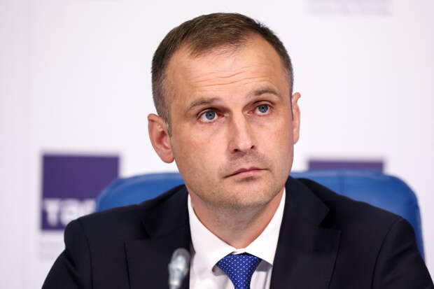 Депутат Леонов предложил ввести возрастное ограничение для покупки ряда зоолекарств