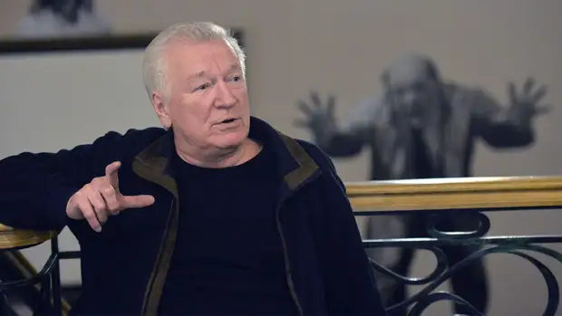 Путин обратился к празднующему юбилей Аристарху Ливанову