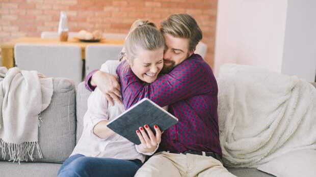 Съехать нельзя остаться: почему взрослые дети продолжают жить с родителями