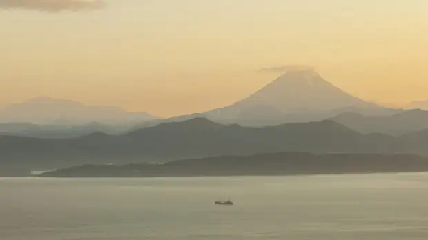 Землетрясение магнитудой 4,9 произошло у берегов Камчатки