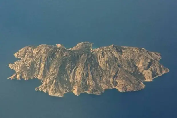 Таинственный остров графа Монте-Кристо