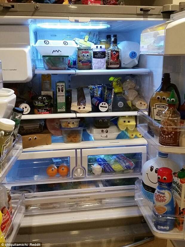 Женщина сделала глазастыми абсолютно все продукты из холодильника муж и жена, розыгрыш, юмор