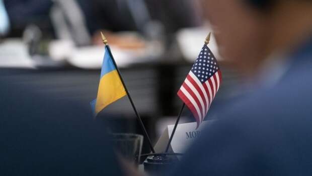 Сатановский: Украина американцам не нужна, но в Киеве это отказываются понимать