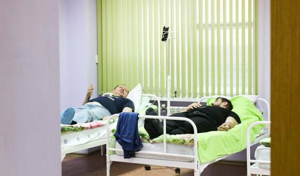 «Вадик умер, а тут никого»: в российской больнице в пустом отделении умер пациент