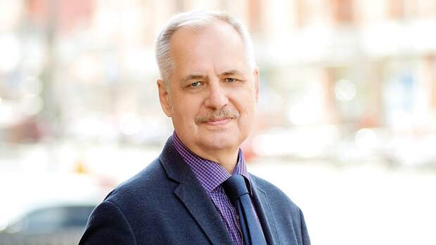 Александр Прудник: «Статус женщины в современном обществе стремительно меняется»