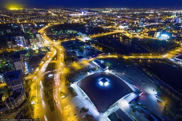 Панорамы ночного Челябинска с высоты птичьего полета (9 фото)