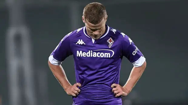 Кокорин не включён в заявку «Фиорентины» на матч с «Миланом»