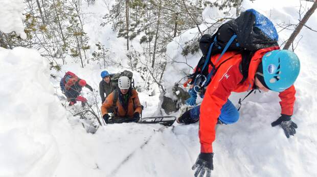 Российские альпинисты застряли на вулкане в Антарктиде