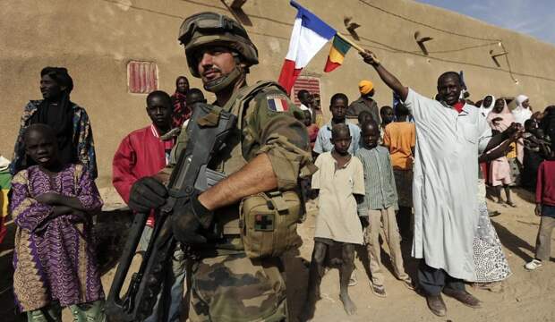 французский солдат в Мали